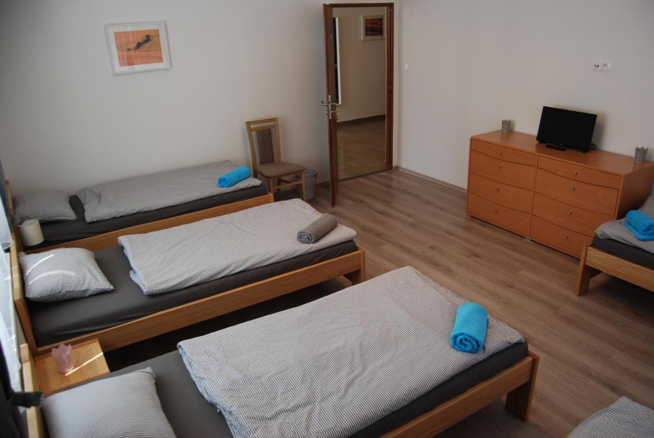 Penzion Na Rozcestí Svatoborice Exteriér fotografie